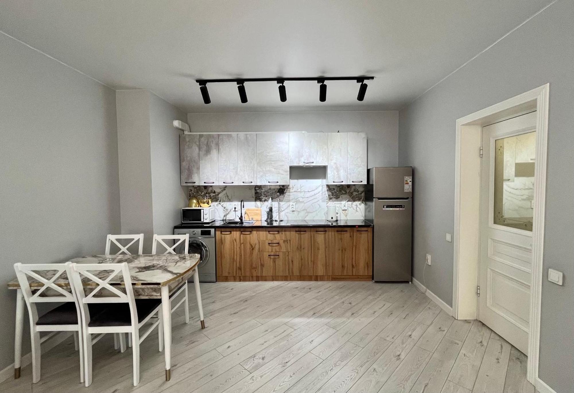 Apartment Spacious Design Raimbek4 Residence, Next To Metro & Drinking Water As A Gift