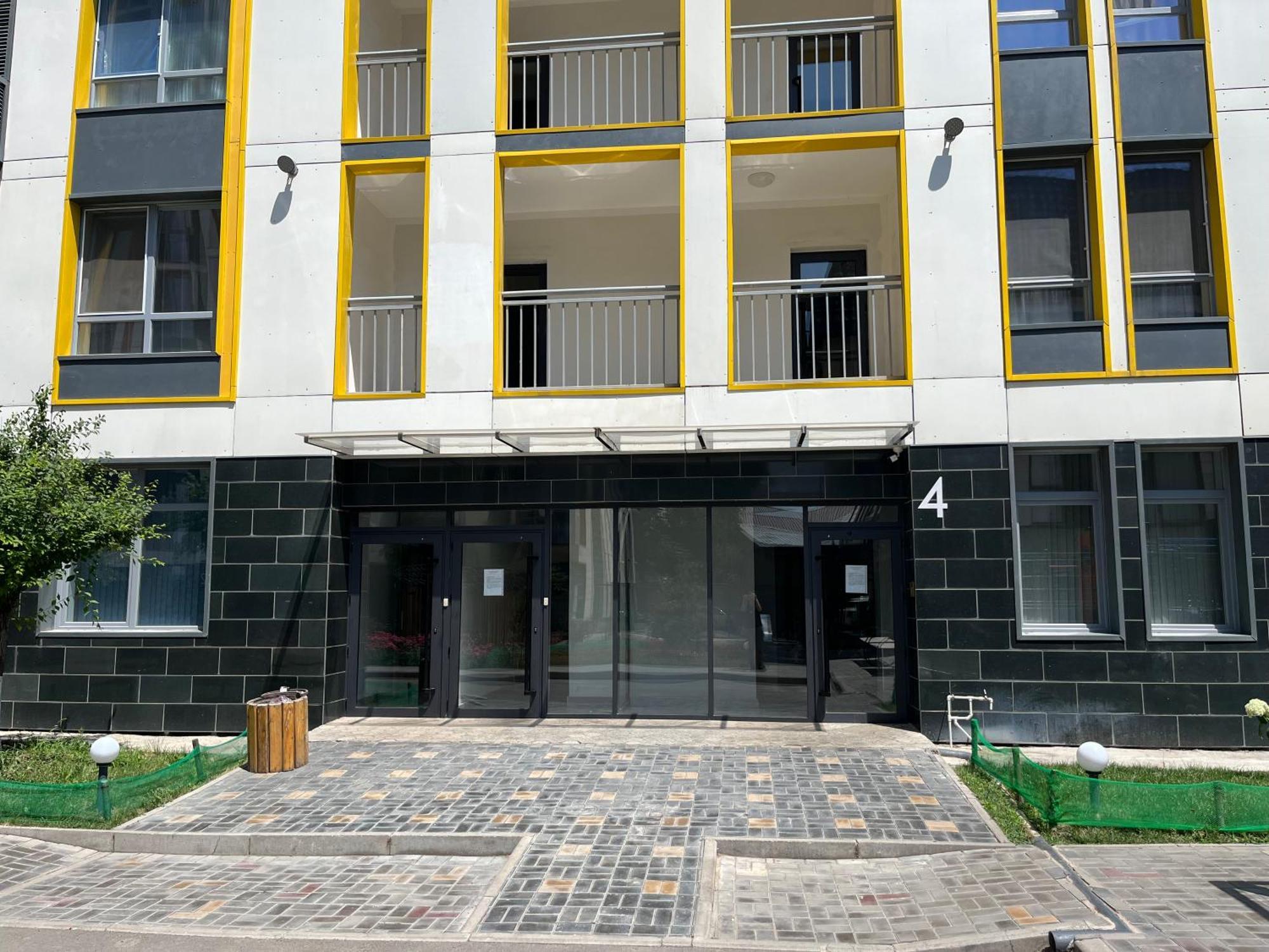 Apartment Spacious Design Raimbek4 Residence, Next To Metro & Drinking Water As A Gift